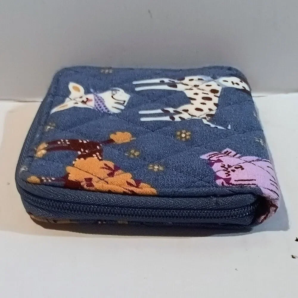 Vera Bradley Bark Park Essential Small Zip-Around Wallet-Retired-2025-Quilted - Picture 4 of 8